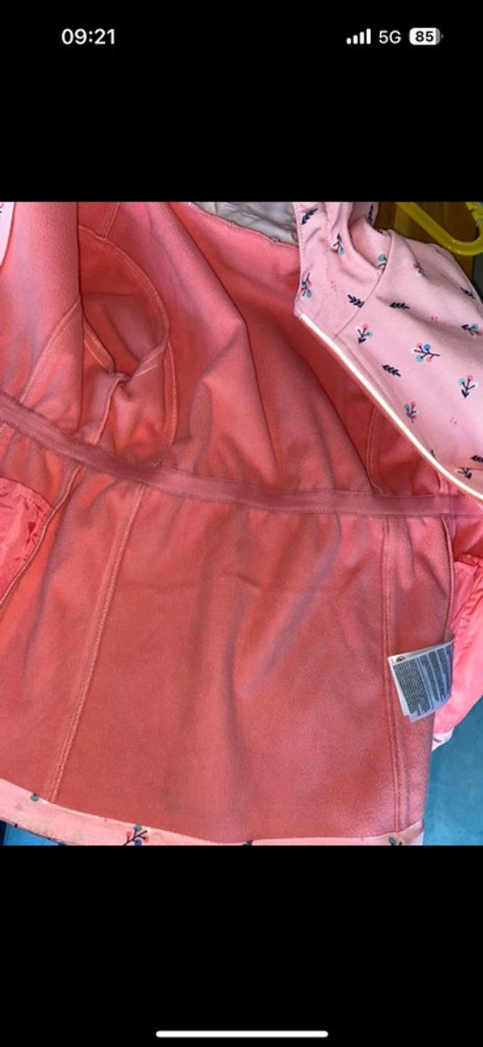 Manteau fille C&A 9 ans - photo numéro 2