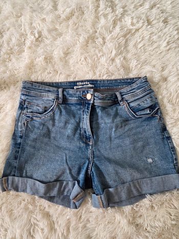 Short en jean grain de malice taille 40