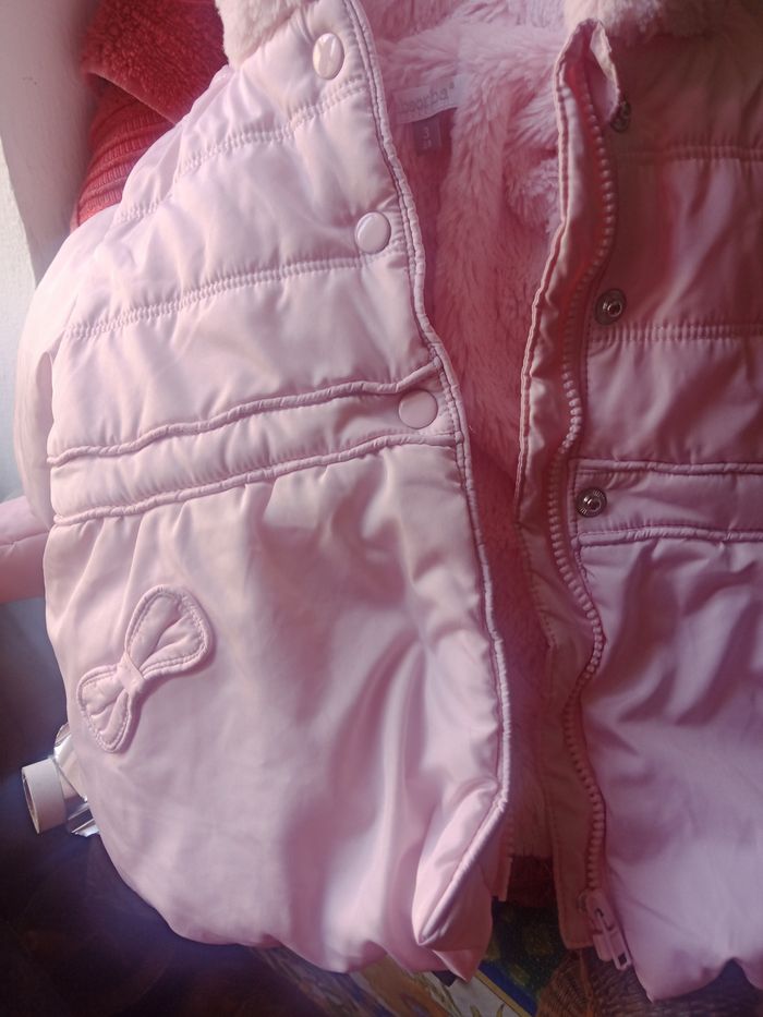 Doudoune rose avec moufles - photo numéro 5