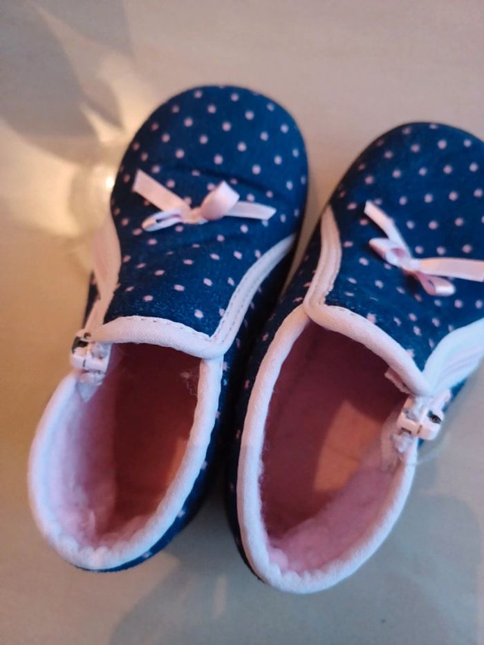 Pantoufle t.22 - photo numéro 4