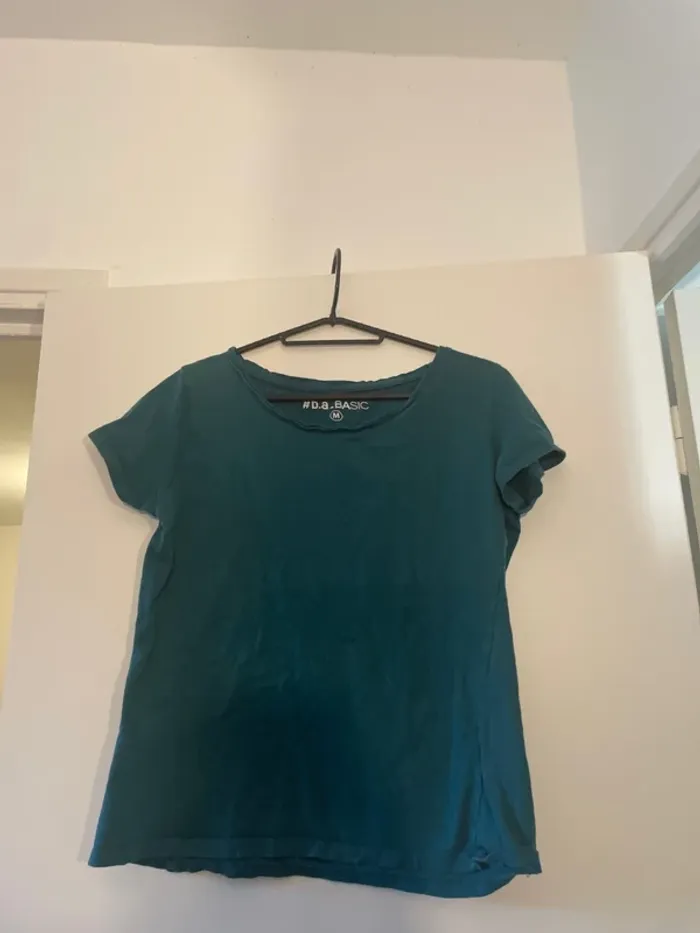 T shirt basique vert - photo numéro 2