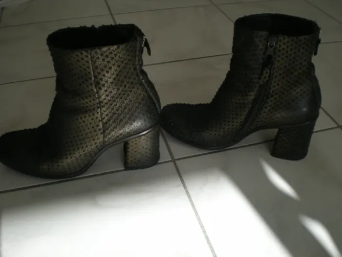 Boots cuir. - photo numéro 3