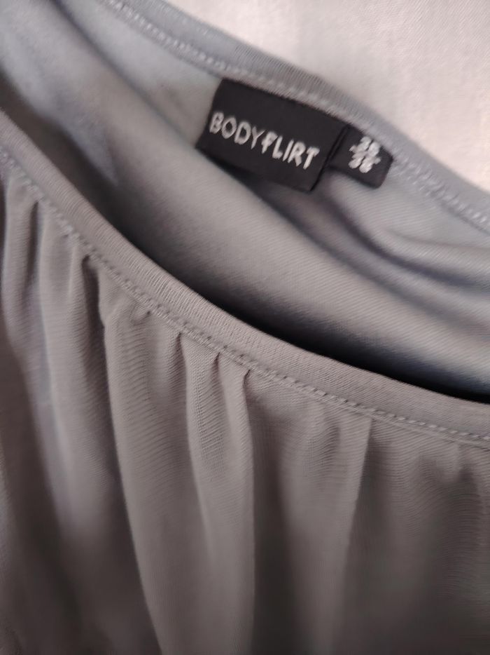 Robe de cocktail - photo numéro 3