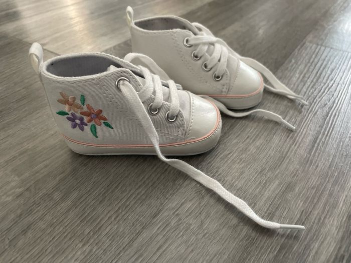 Chaussures 6-9 mois - photo numéro 2