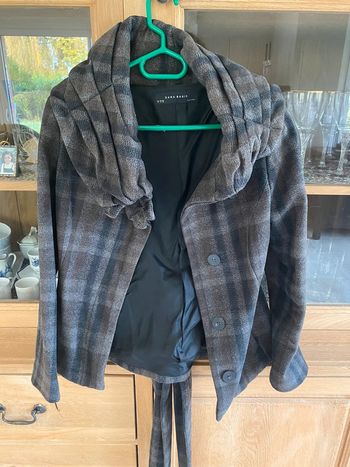 Manteau court à carreaux Zara