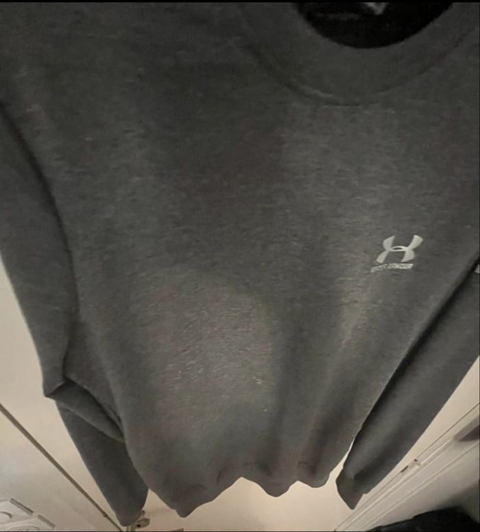 Pull Under Armour (Peut etre pas authentique) - photo numéro 4
