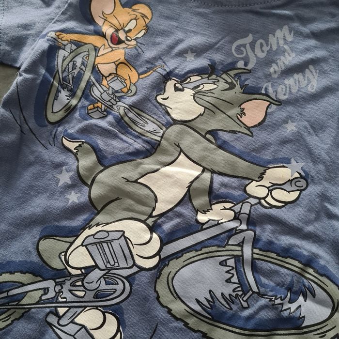 Tee shirt tom & Jerry 6 mois - photo numéro 2