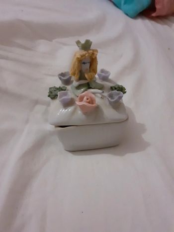 Boîte à bijoux en céramique