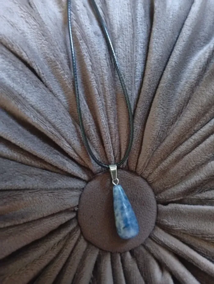 Sodalite collier en pierres naturelles Lithothérapie méditation