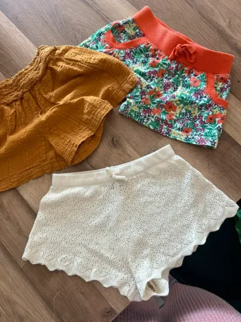 Ensemble 3 shorts