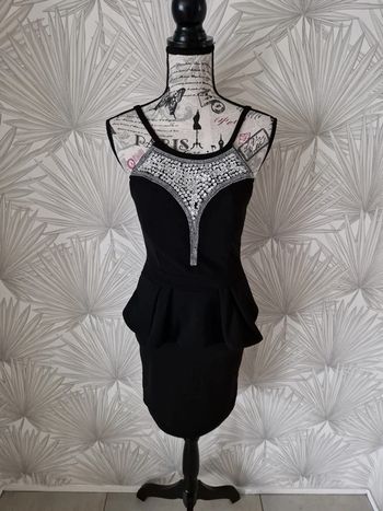 Jolie robe chic taille 36