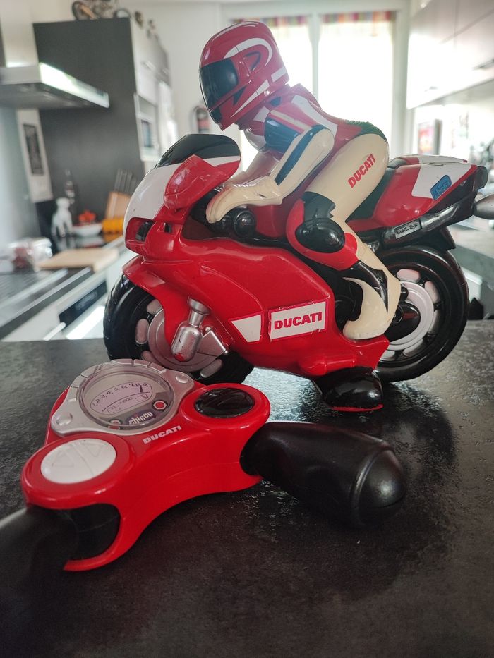 Moto Ducati 