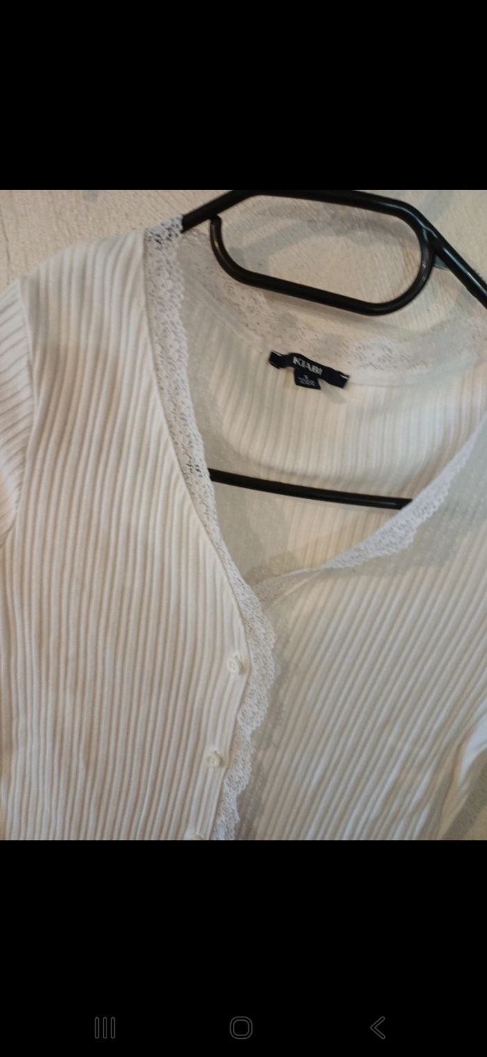 T.shirt femme taille S - photo numéro 2