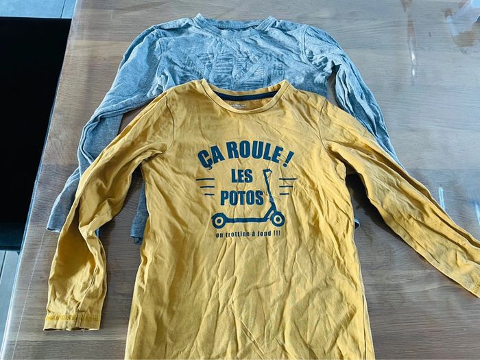 Lot de tee shirts ML garçon 8 ans - photo numéro 2