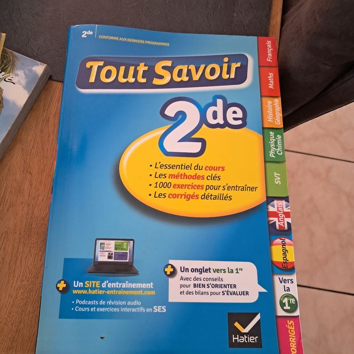 Livre tout savoir sur la seconde