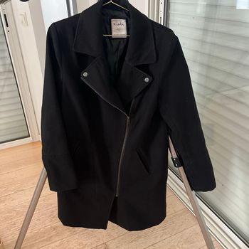 Manteau noir taille 40