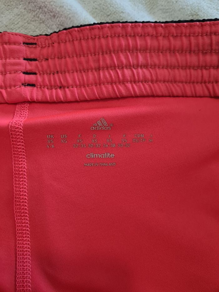 Short de sport - photo numéro 5