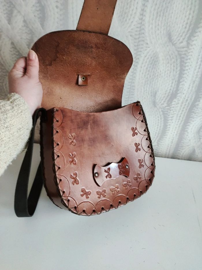 Sac vintage rigide - photo numéro 7