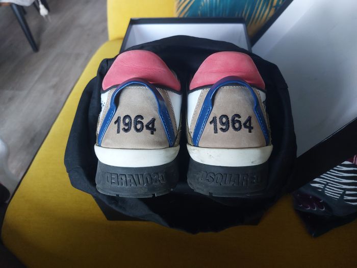 paire de baskets Disquared2, bon état, taille 41.5 - photo numéro 2