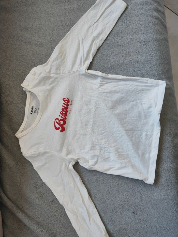 T shirt blanc manches longues bisous 18 mois