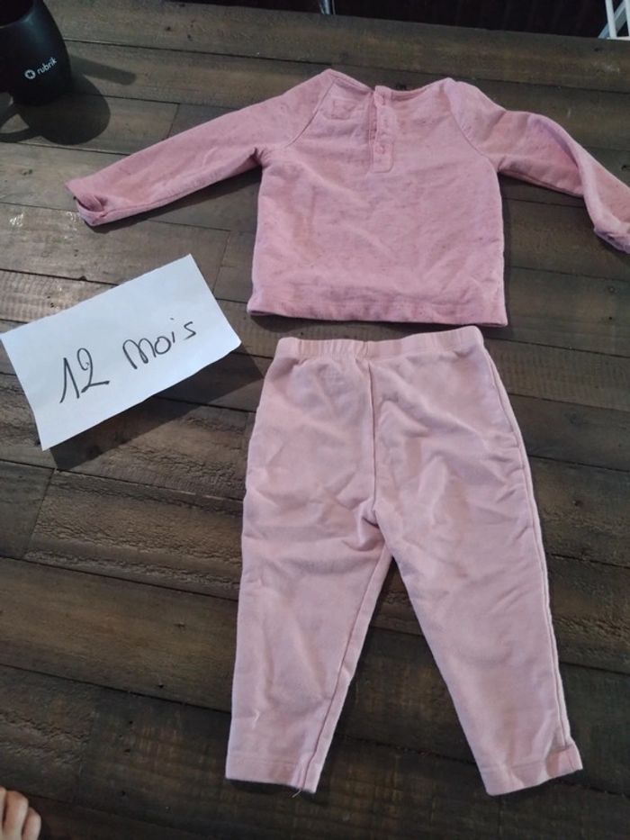 Ensemble jogging pantalon et pull léger sweat Primark t 12 mois - photo numéro 4
