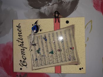 fèves coffret + livre comptines 10 pièces