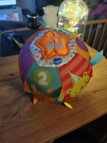 BALLE MUSICALE VTECH