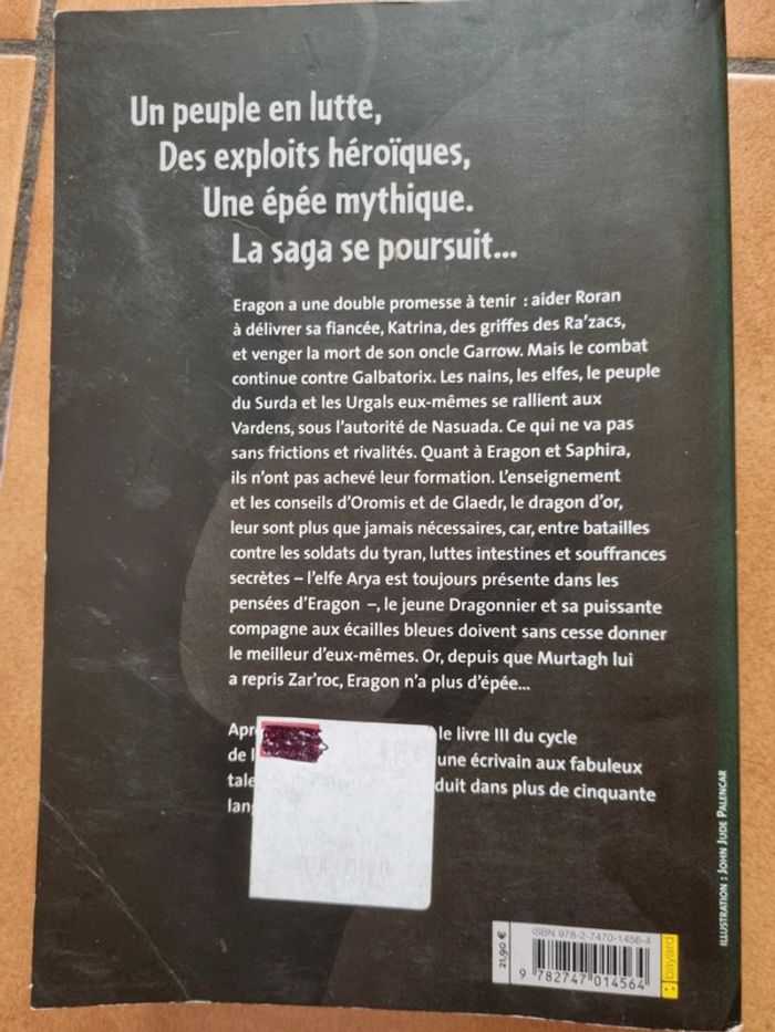 Livre Brisingr - photo numéro 2