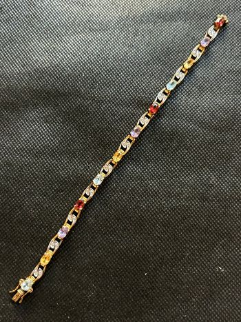 Joli bracelet en vermeil avec des pierres multicolores femme TBE