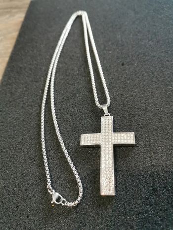 Collier et pendentif spirituel croix chrétienne