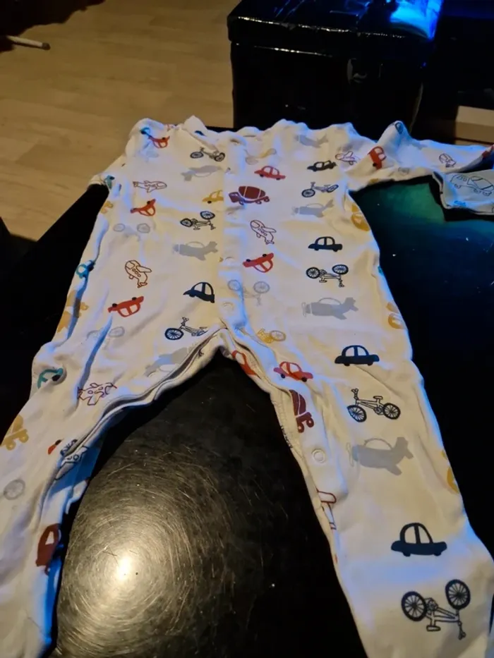 Lot 4 Pyjamas léger avec pieds - photo numéro 4
