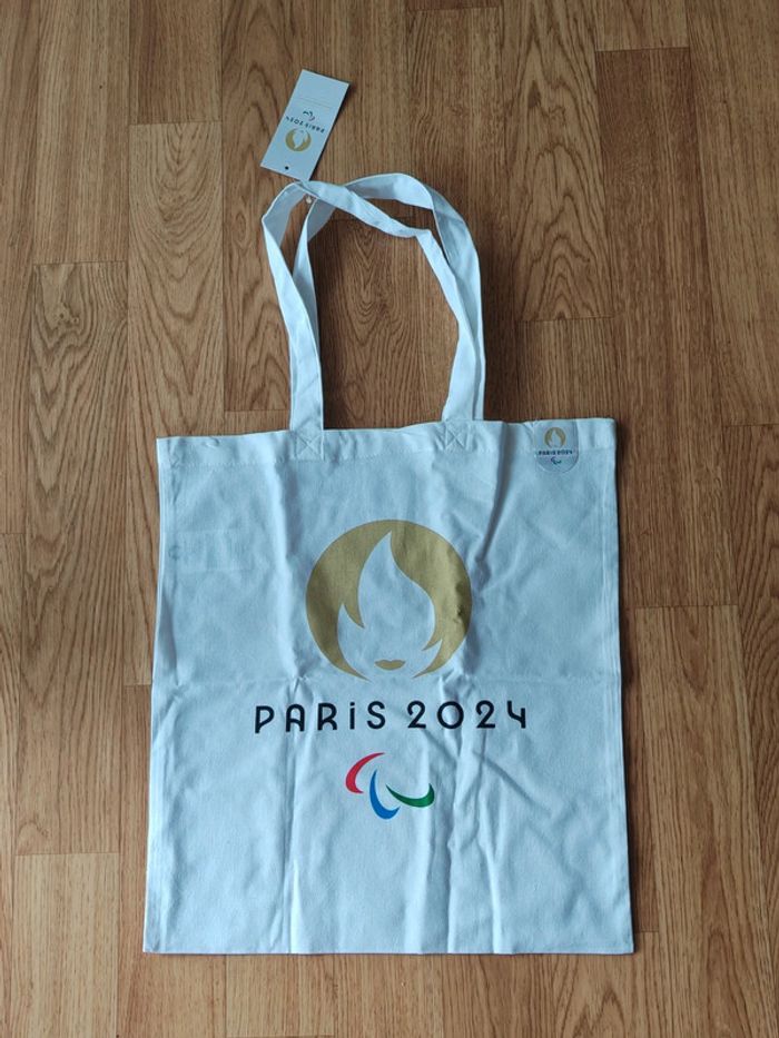 2 Sacs en tissus neufs (tote bags) JO Paris 2024 - photo numéro 2