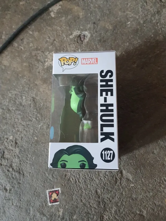 Pop she-hulk glitter - photo numéro 4