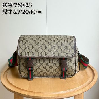 Gucci  760123