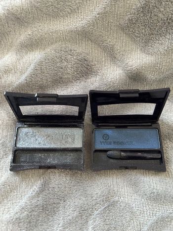 2  fards a paupières