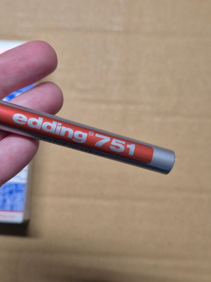 Boite 10 marqueurs peintures argent Edding 751 - photo numéro 3