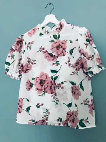 Blouse Légère Motifs Fleuris M