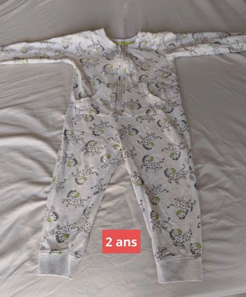 Pyjama sans pied taille 2 ans
