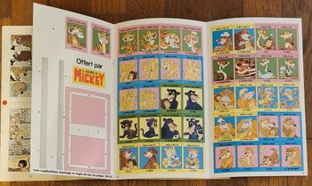 Ancien journal de mickey avec cadeau jeu des 7 familles livre de la jungle 1988 N°1865 vintage