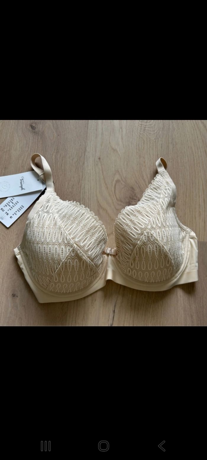 Soutien-gorge triumph écru