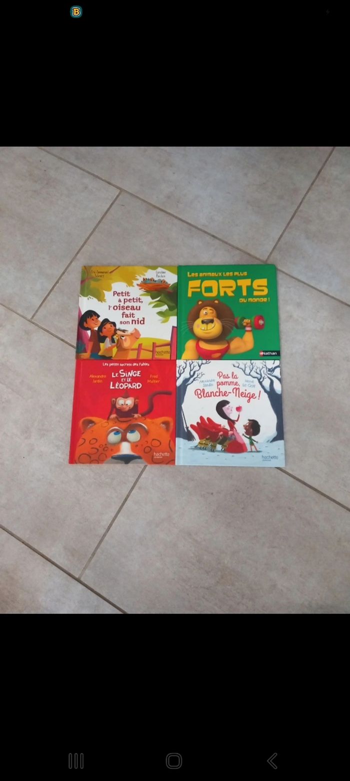 Lot livres mcdo