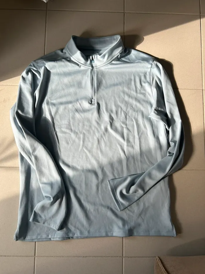 Haut de sport under armour taille l
