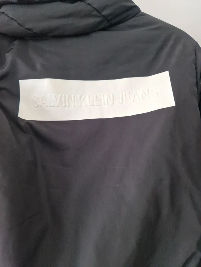 Veste à capuche fille noir Calvin Klein Jeans Taille S - photo numéro 3