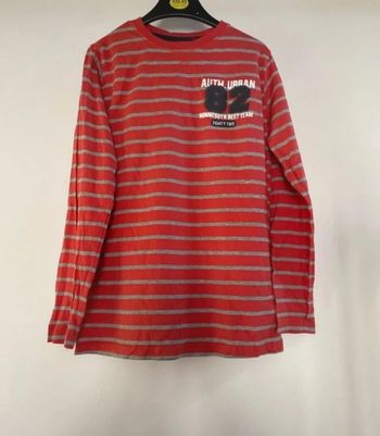 T-shirt in extenso taille 14 ans, neuf sans étiquette