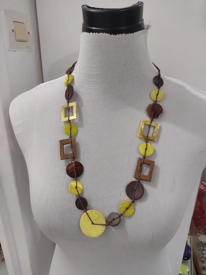 Collier