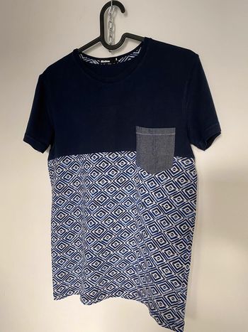 Teeshirt marine à motifs
