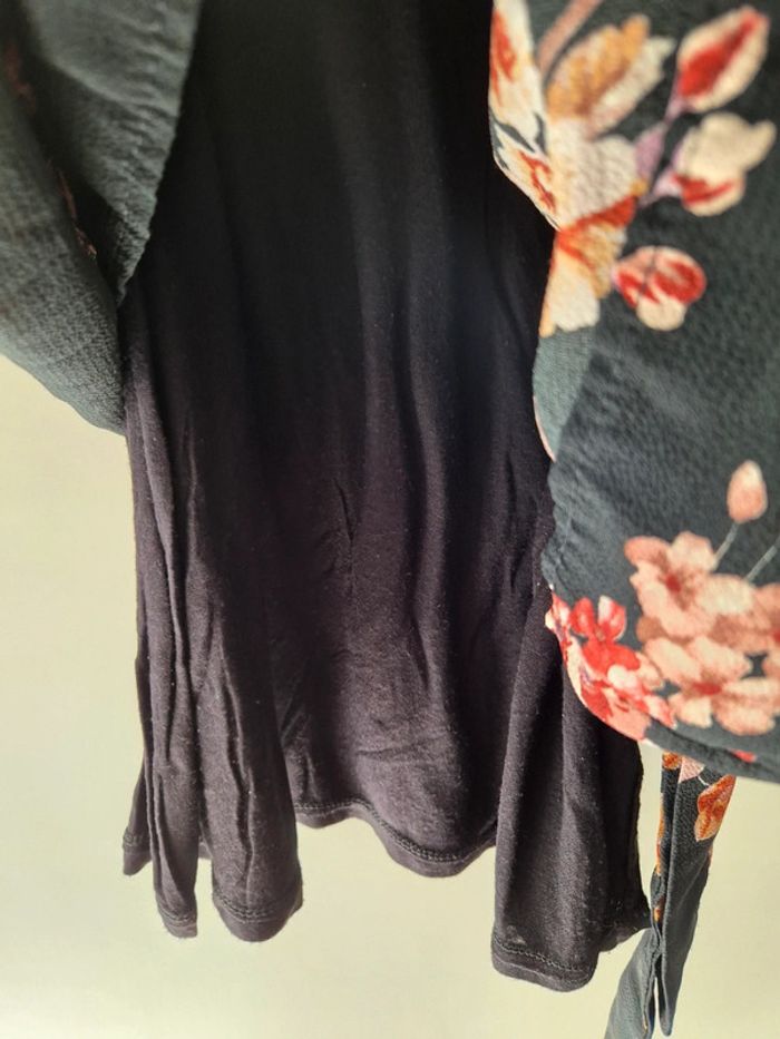 Robe à manche longue fleurie taille 40 - photo numéro 4