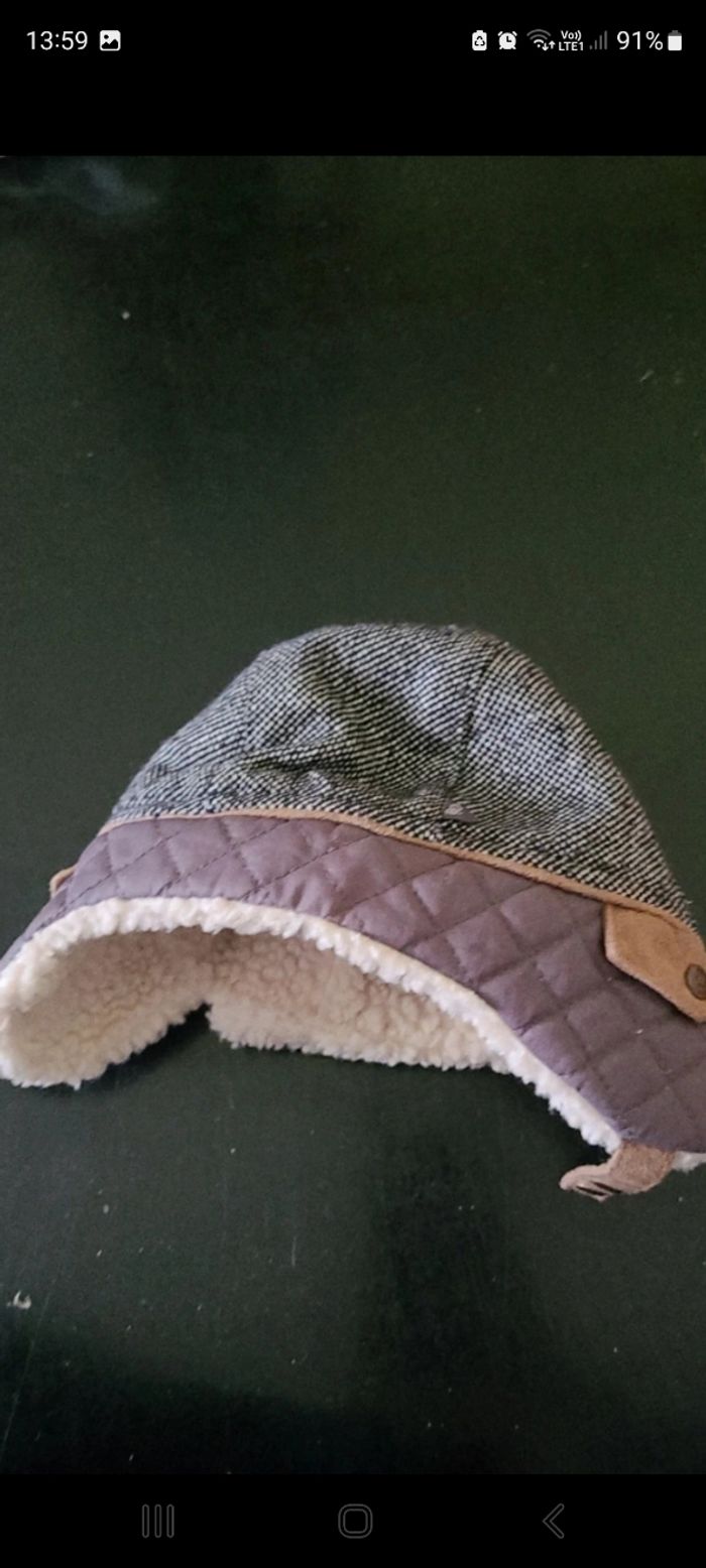 Bonnet - photo numéro 3