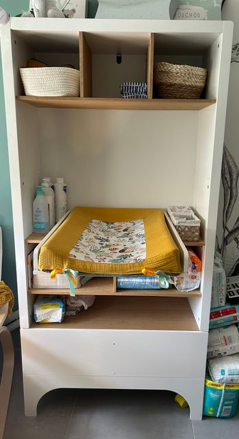 Lit bébé + table à langer VERTBAUDET très bon état