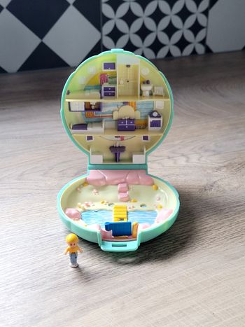 Polly pocket plage
